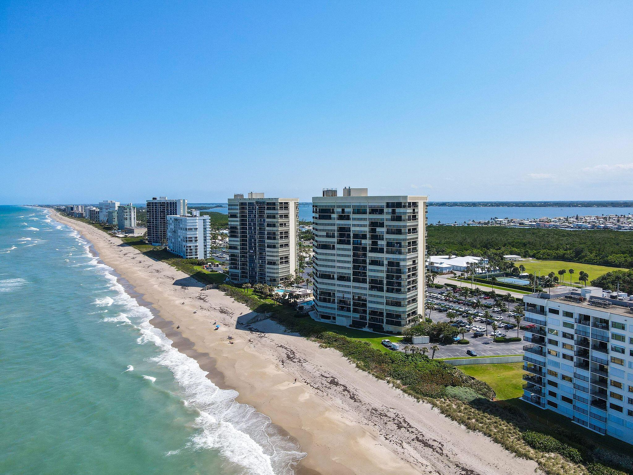 9500 Ocean Drive 901