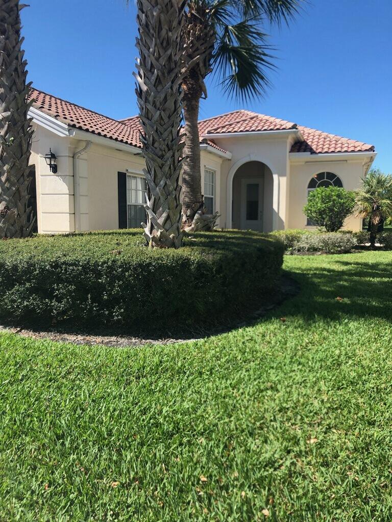 THE RETREAT - Residential Lease