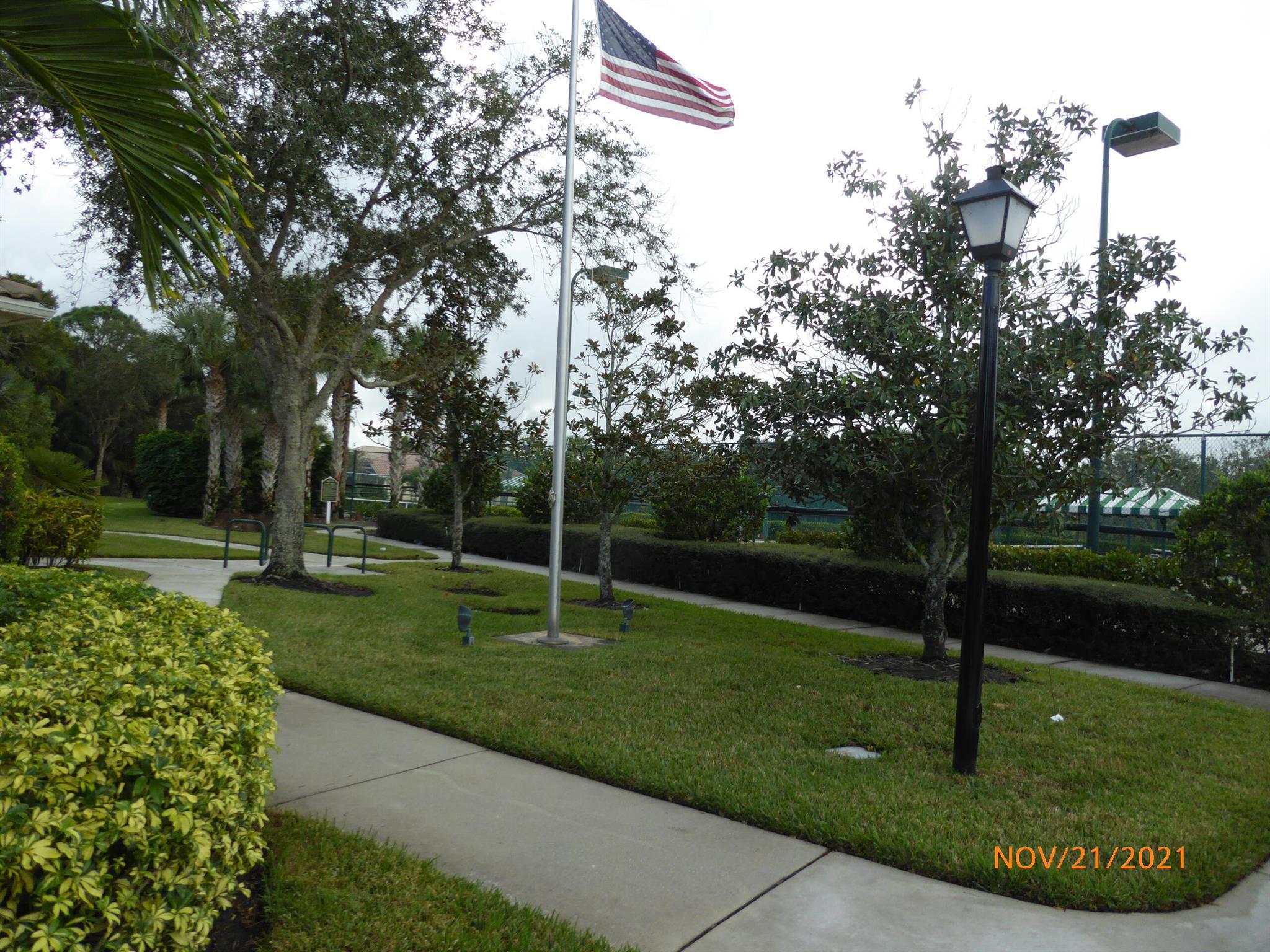 THE RETREAT - Residential Lease