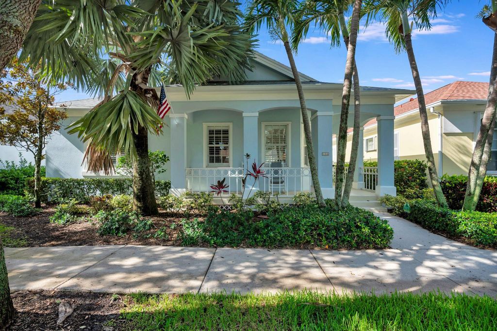 Photo of 134 Poinciana Drive, Jupiter, FL 33458 (MLS # R11003130)