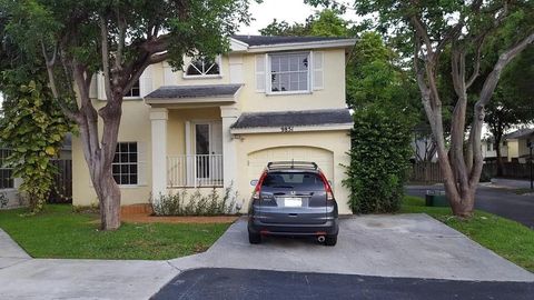 9851 SW 117th Court Miami FL 33186