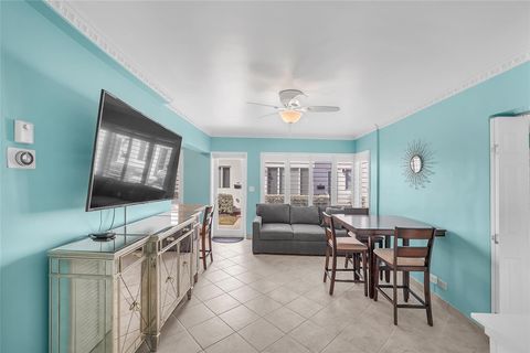 Tiny photo for 1187 Hillsboro Mile #9e, Hillsboro Beach, FL 33062 (MLS # F10554033)