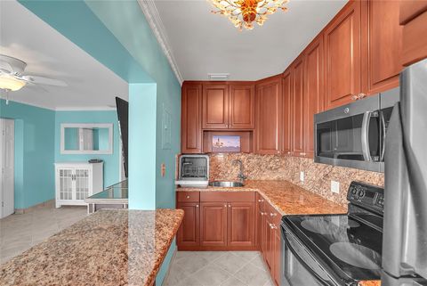 Tiny photo for 1187 Hillsboro Mile #9e, Hillsboro Beach, FL 33062 (MLS # F10554033)