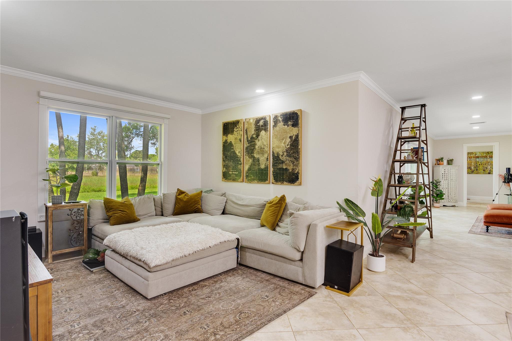 Vero Beach, Florida 32968, United States, 5 Bedrooms Bedrooms, ,3 BathroomsBathrooms,Residential,Pending,209677