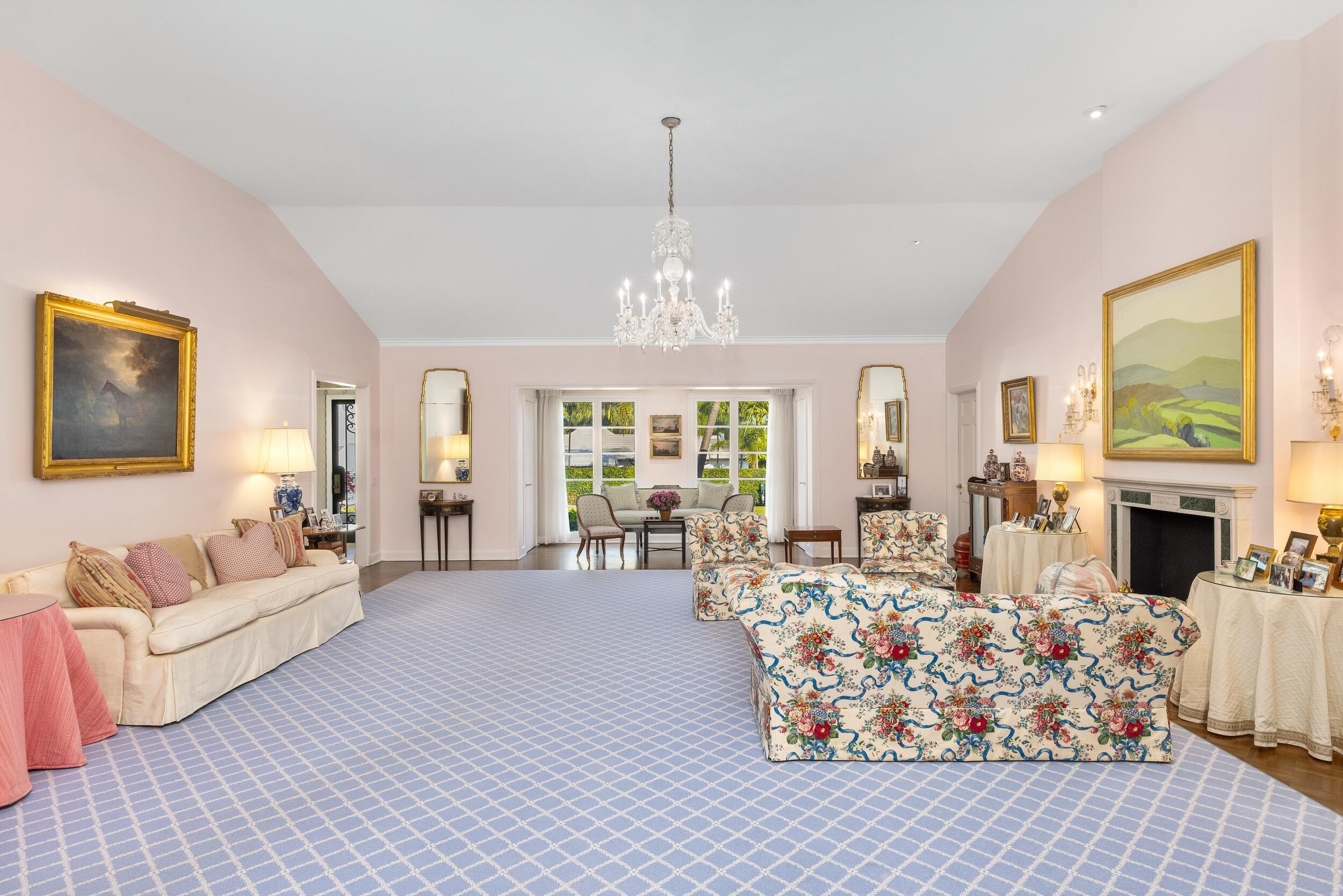 EAST SHORE - Residential