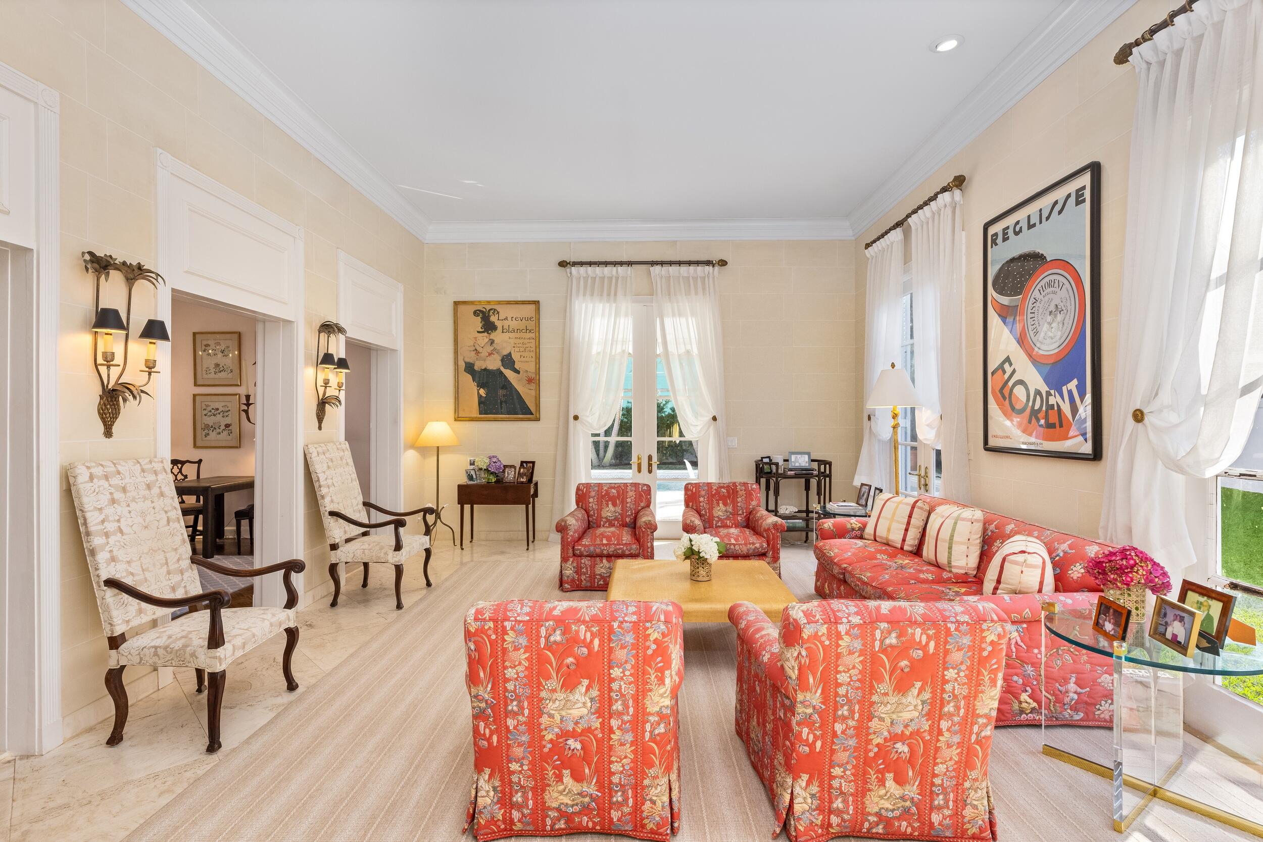 EAST SHORE - Residential