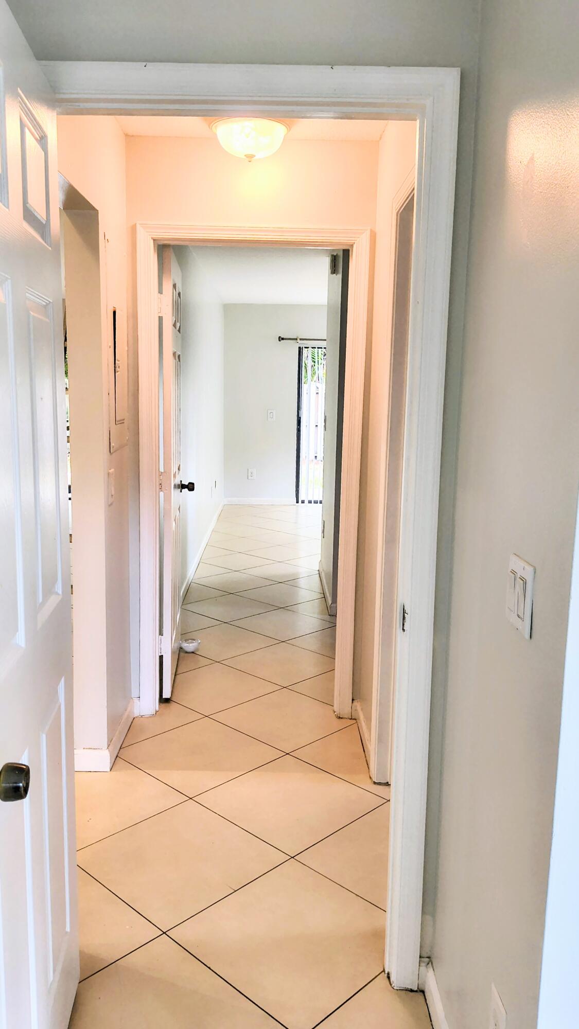 1170 Staghorn Street