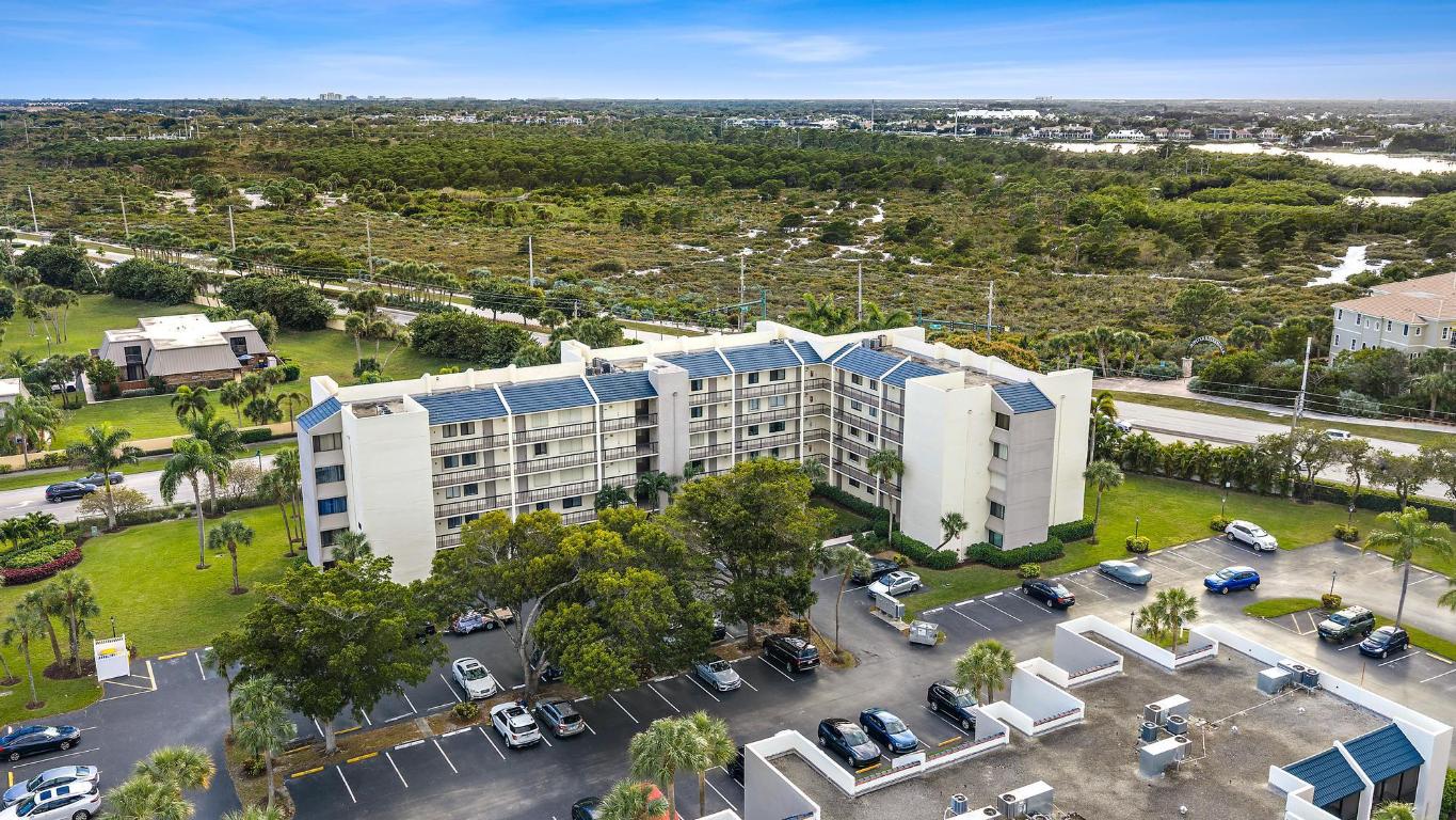 Jupiter Ocean Racquet Club - Residential