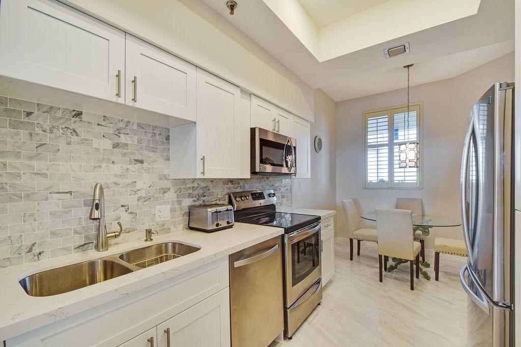 TWELVE OAKS - Residential Lease