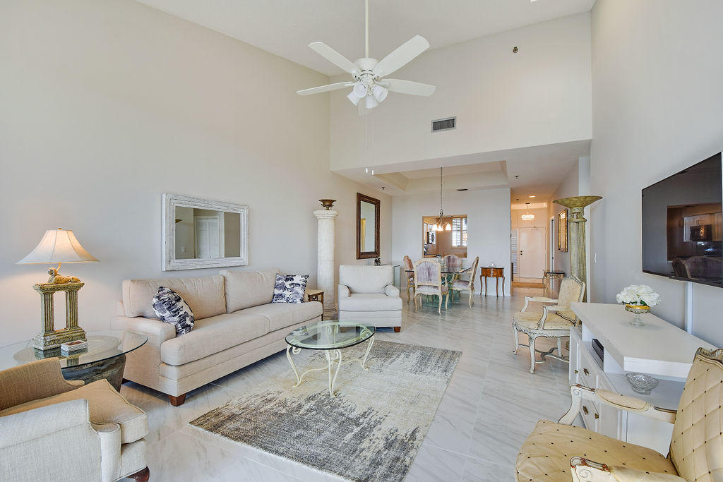 TWELVE OAKS - Residential Lease