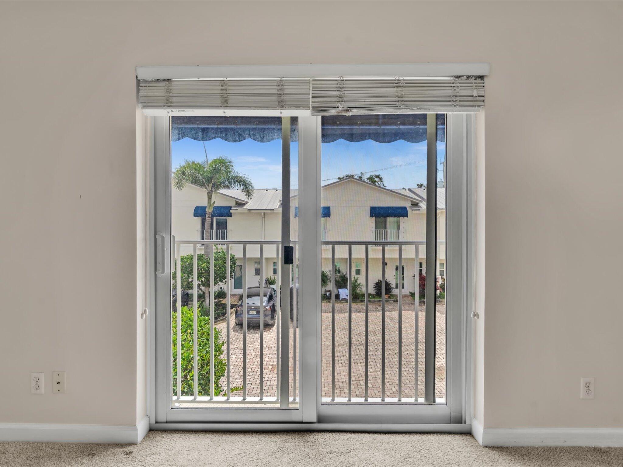 RESUB OF BLKS A B & 5 OF GATEWAY - Residential