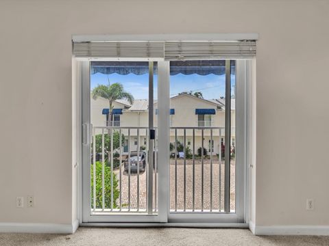 Tiny photo for 835 NE 19th Avenue #9, Fort Lauderdale, FL 33304 (MLS # B26013831)