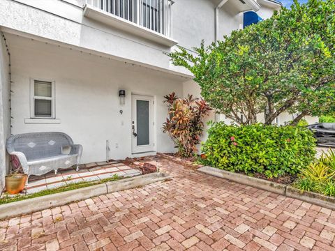 Tiny photo for 835 NE 19th Avenue #9, Fort Lauderdale, FL 33304 (MLS # B26013831)