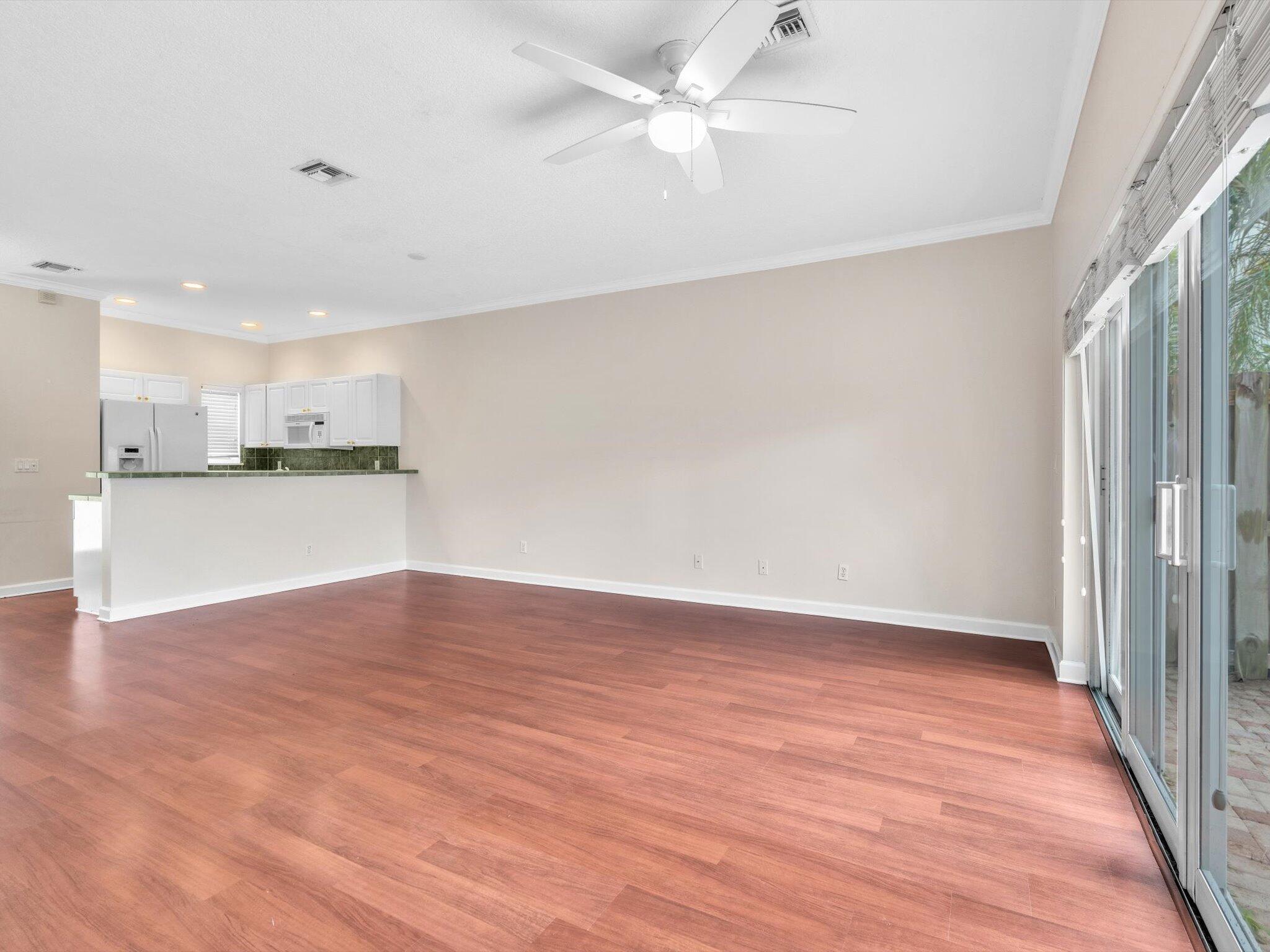 RESUB OF BLKS A B & 5 OF GATEWAY - Residential