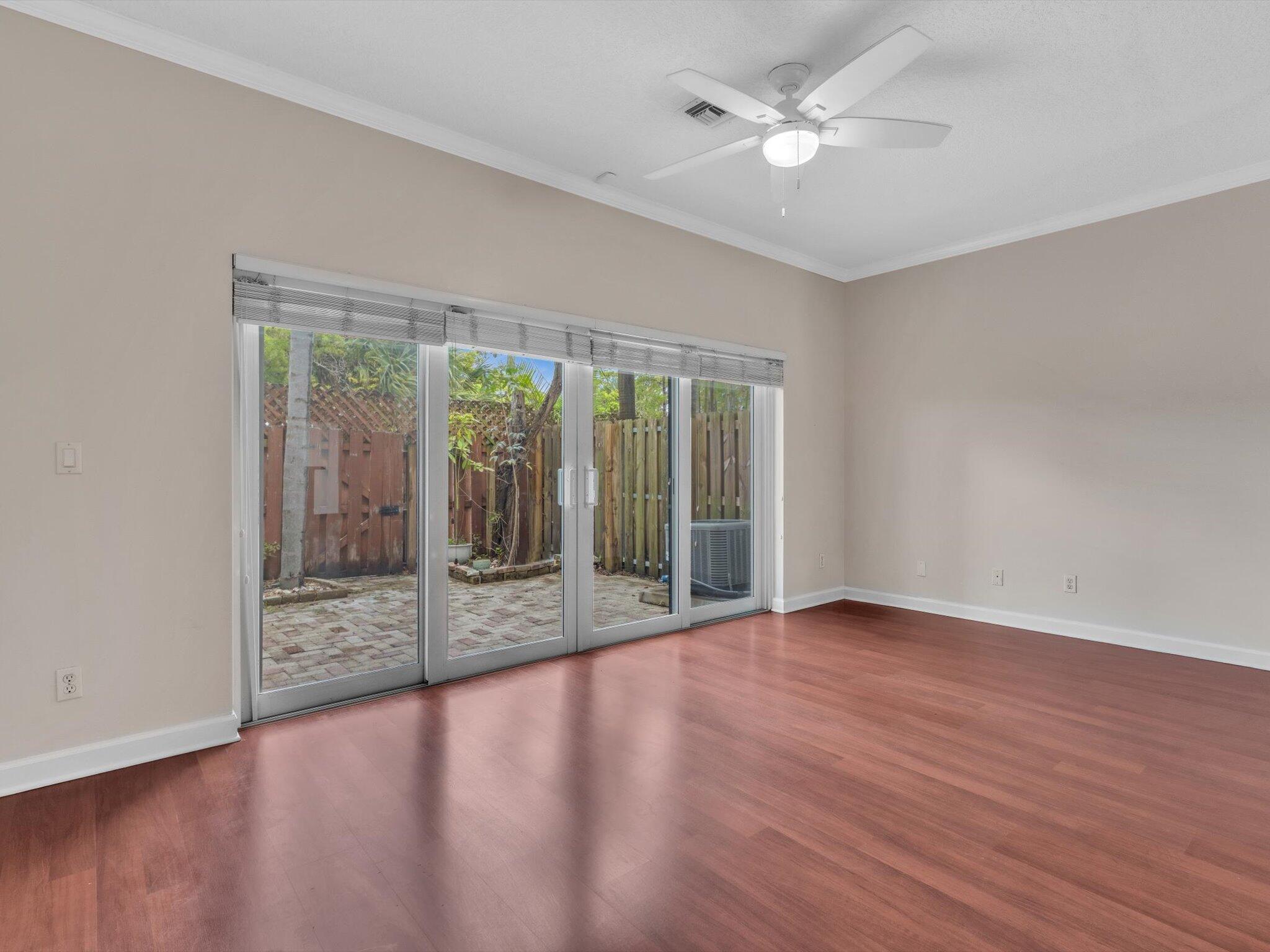 RESUB OF BLKS A B & 5 OF GATEWAY - Residential