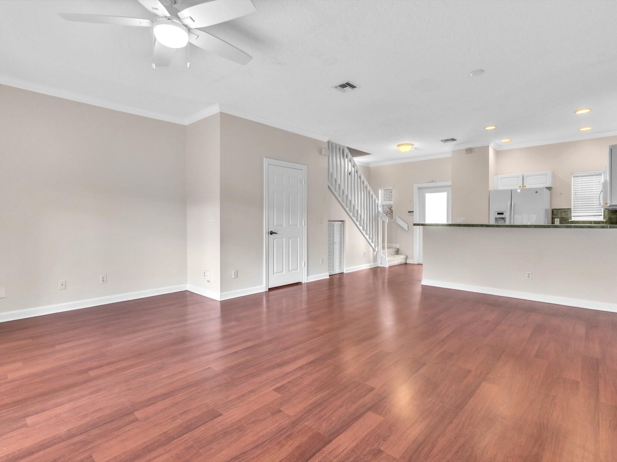 RESUB OF BLKS A B & 5 OF GATEWAY - Residential