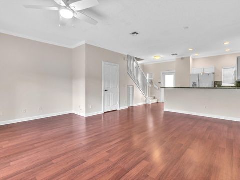 Tiny photo for 835 NE 19th Avenue #9, Fort Lauderdale, FL 33304 (MLS # B26013831)