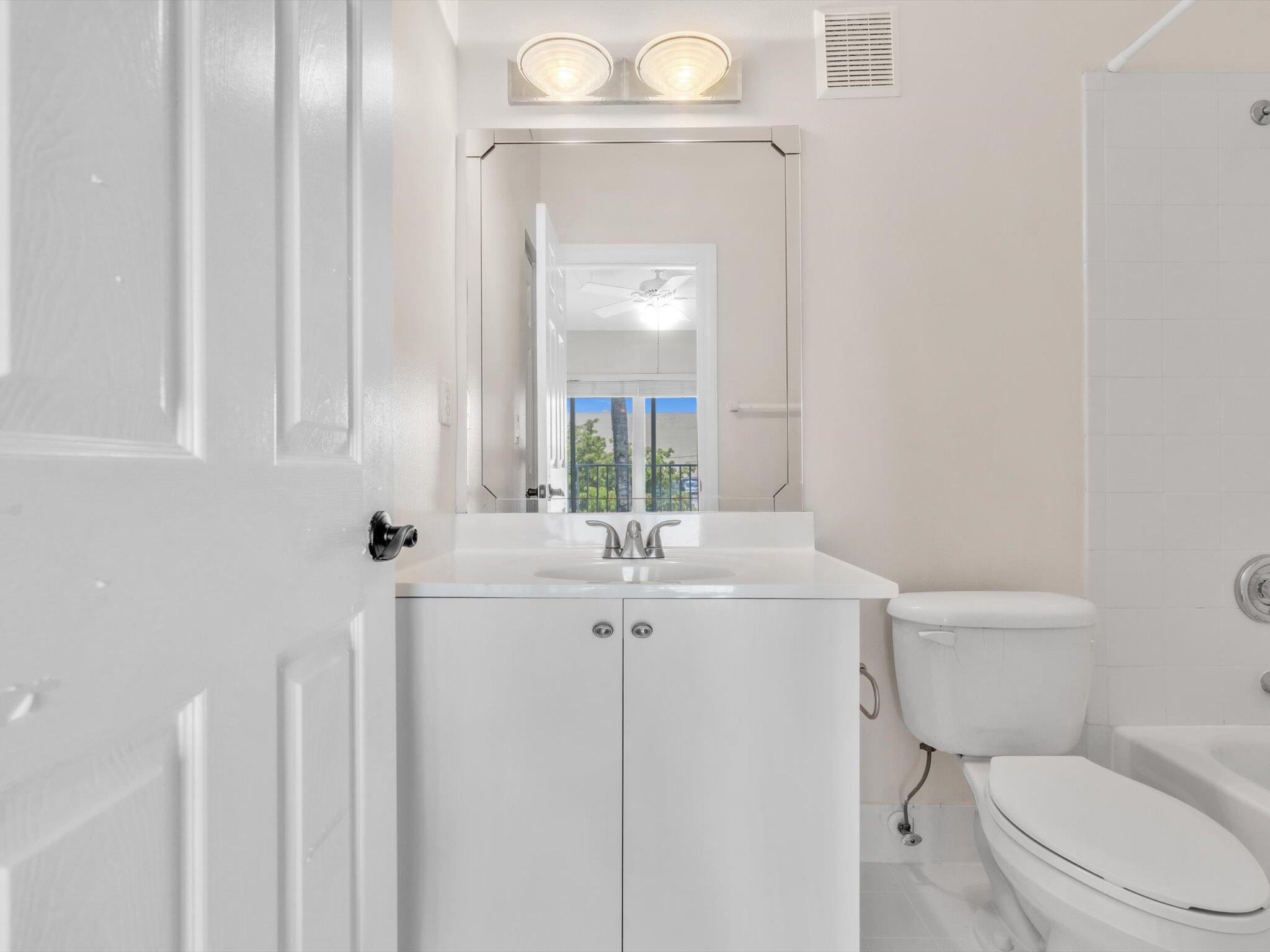 RESUB OF BLKS A B & 5 OF GATEWAY - Residential