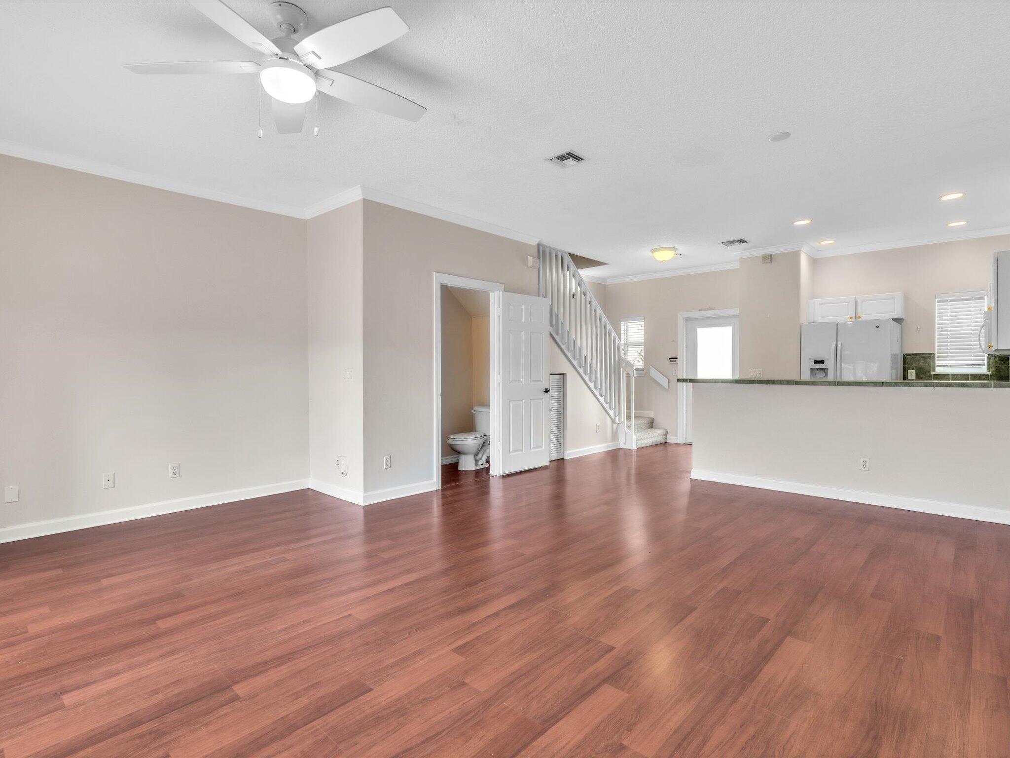 RESUB OF BLKS A B & 5 OF GATEWAY - Residential