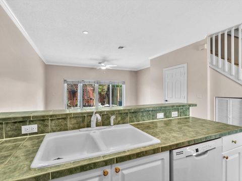 Tiny photo for 835 NE 19th Avenue #9, Fort Lauderdale, FL 33304 (MLS # B26013831)