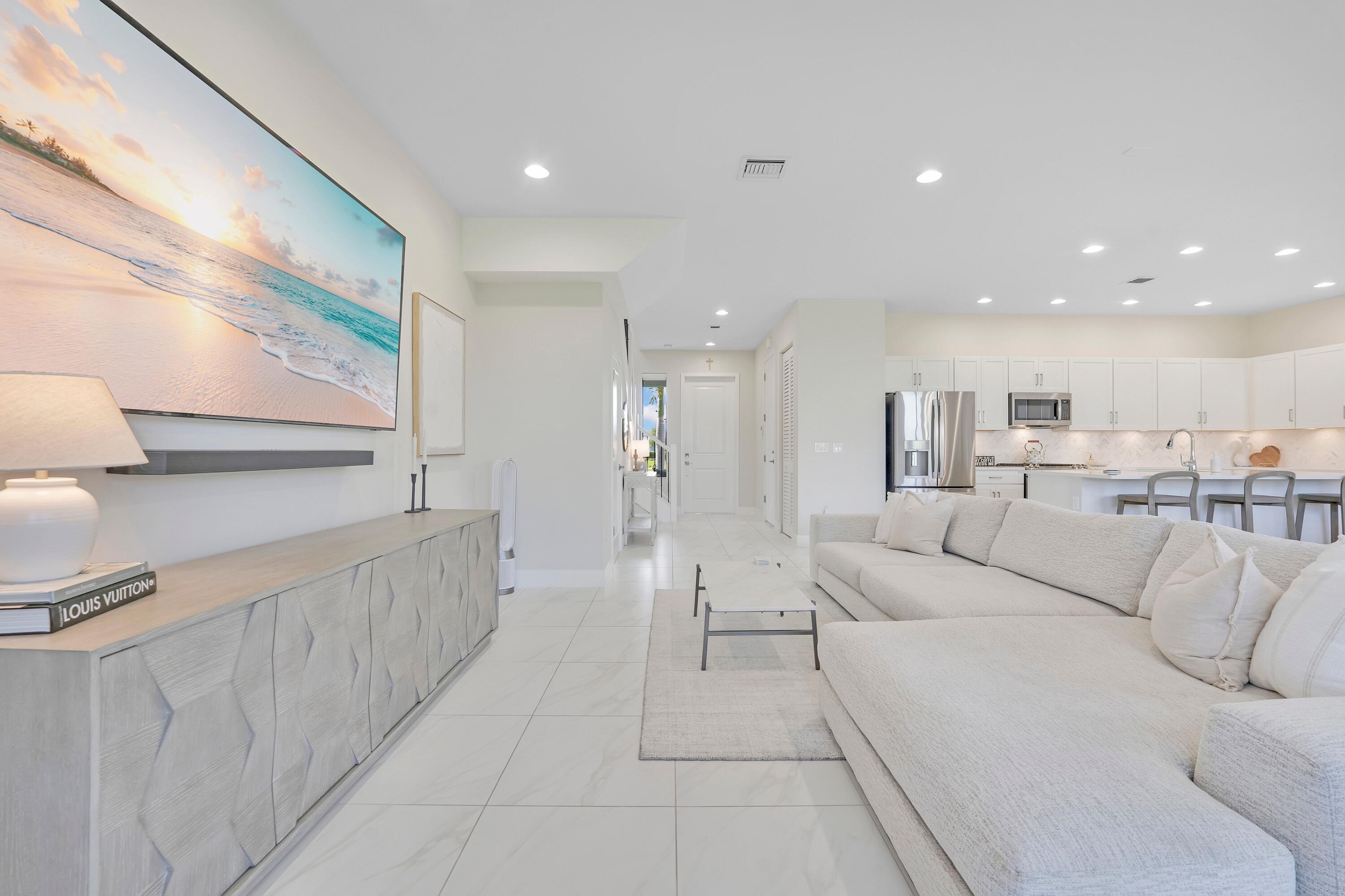 SKY COVE - Residential