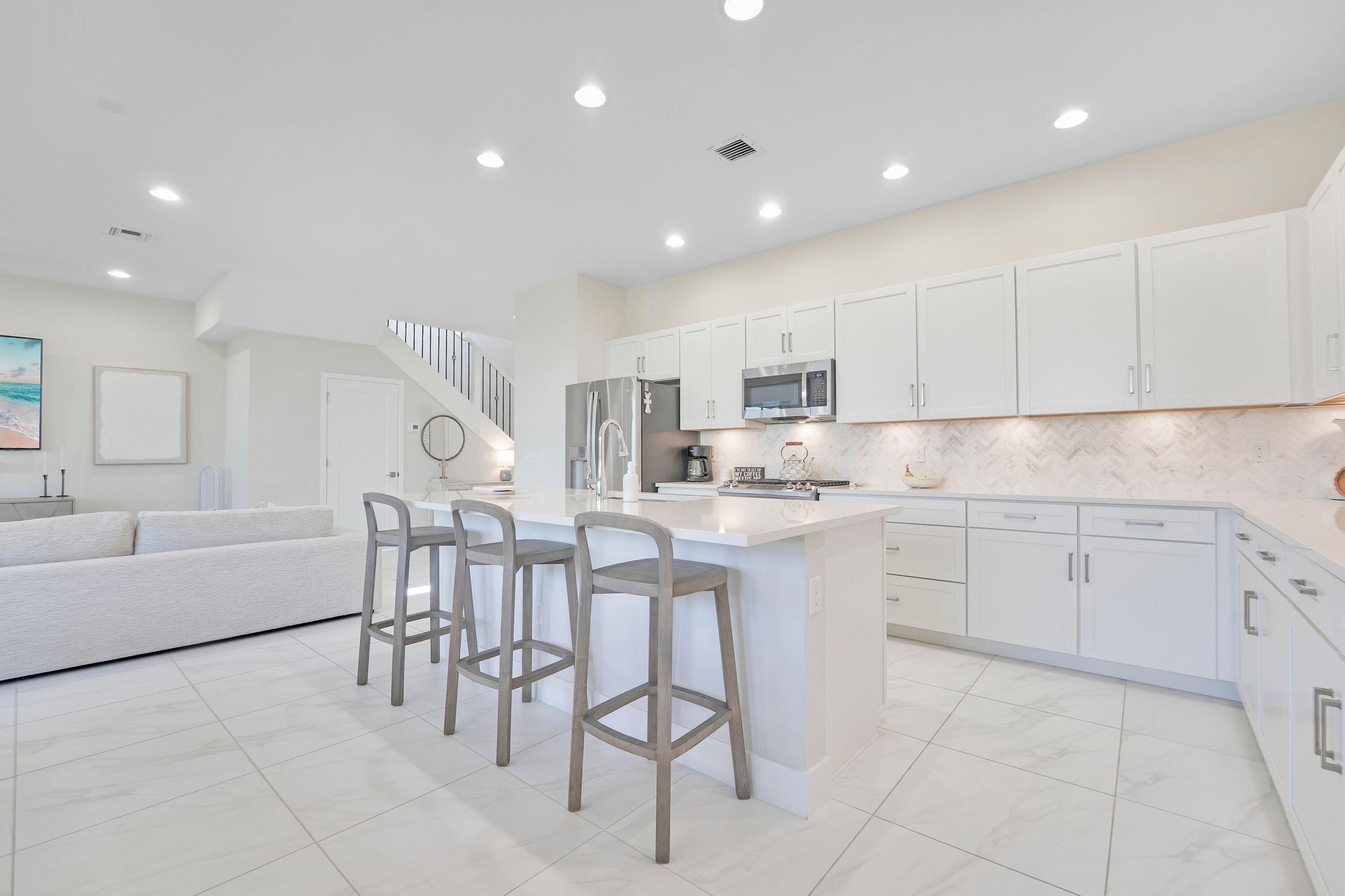 SKY COVE - Residential