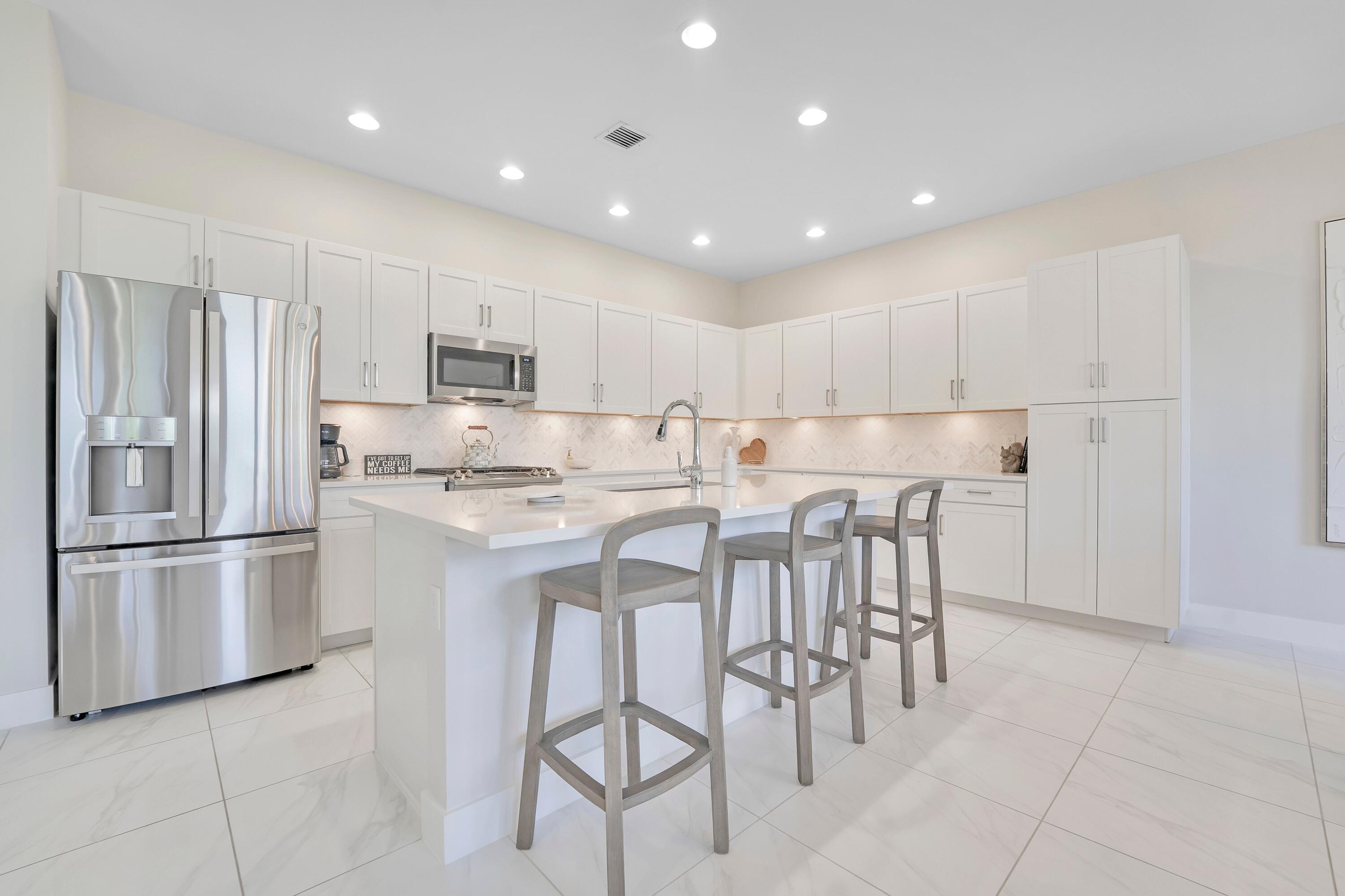 SKY COVE - Residential