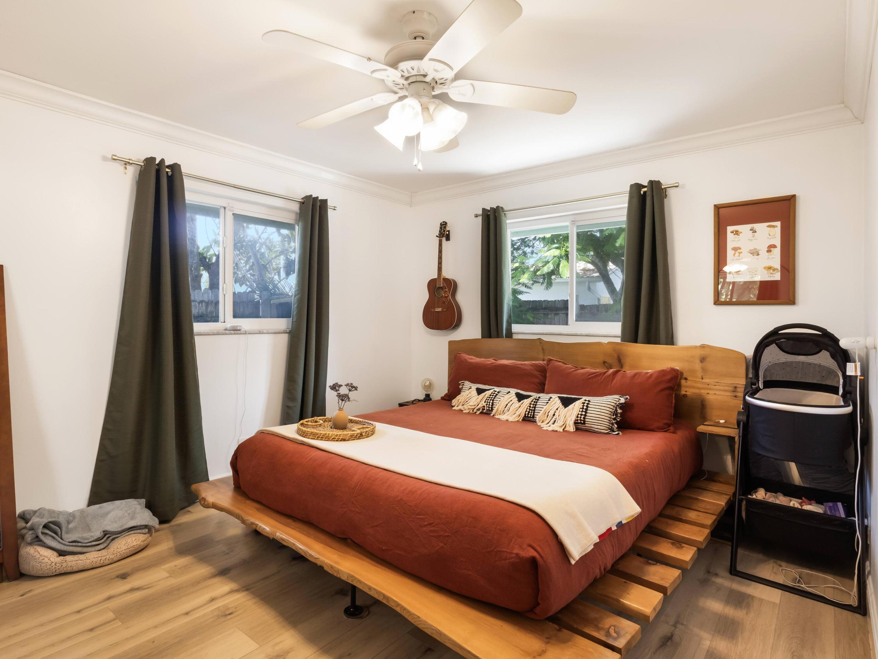 OAKLAND PARK SECOND ADD - Residential Lease