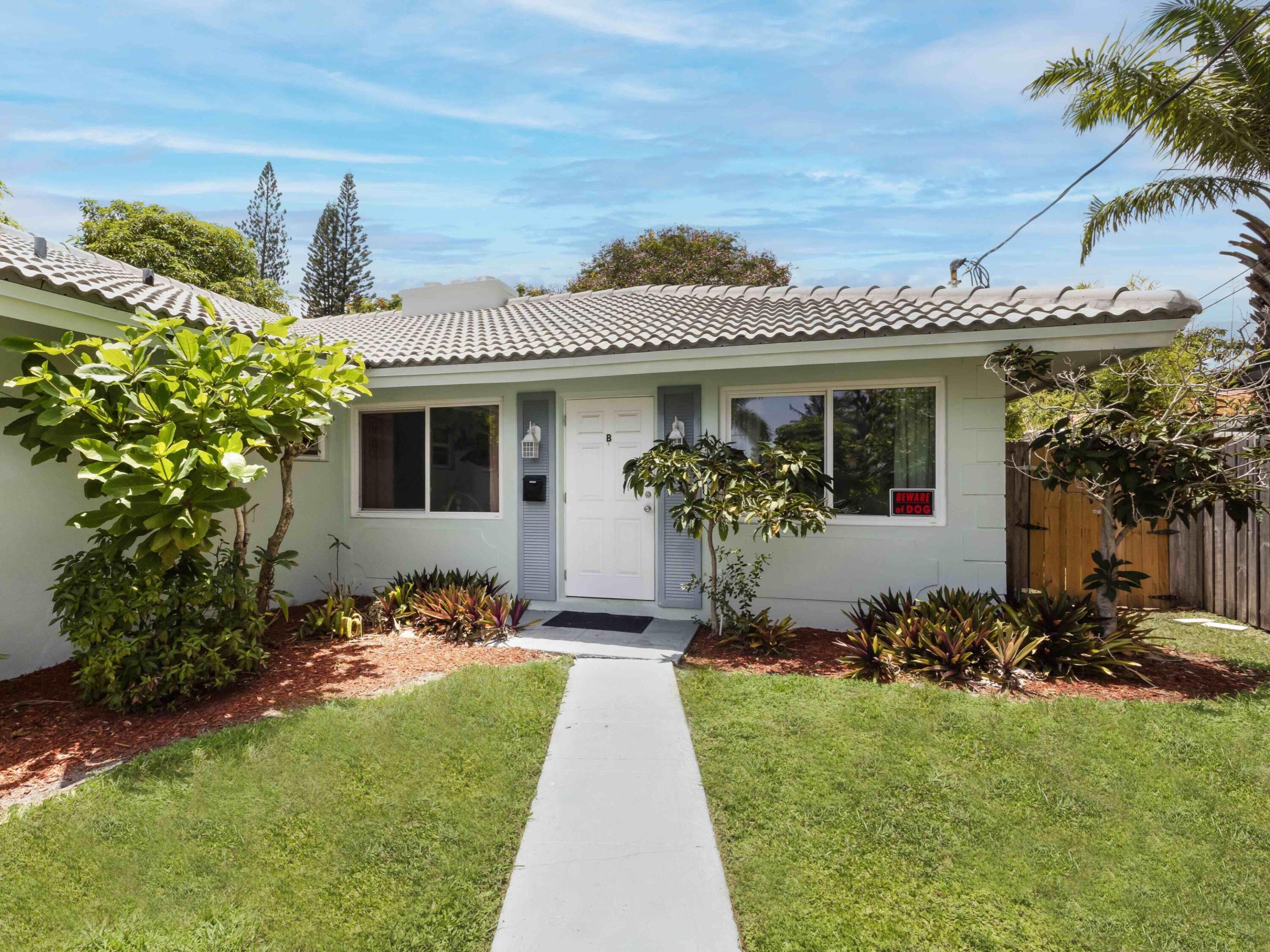 OAKLAND PARK SECOND ADD - Residential Lease