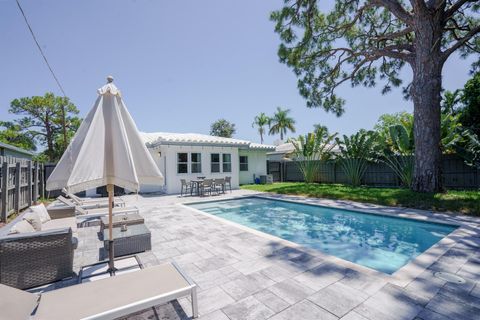 1315 NE 16 Avenue Fort Lauderdale FL 33304