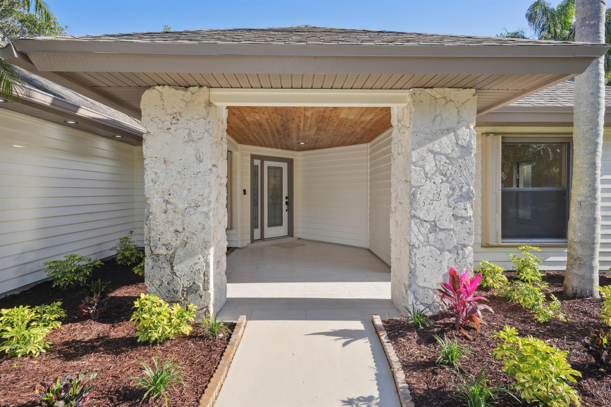 Island living at its finest in Seminole Shores! This three bedroom, two and a half bathroom renovated pool home offers deeded beach and river access, a brand new kitchen, and a spacious family room with cathedral ceilings. Enjoy a screened patio with heated pool, brick paver deck, and lush landscaping. The entire second floor is a private master suite featuring a spa-style bathroom with a soaking tub, dual-head shower, an oversized walk in closet, and a large balcony. Additional perks include a whole-house generator, complete accordion shutters, and a prime location on the island in Vero Beach, close to Saint Edwards private school. This home offers a perfect blend of comfort, style, and coastal charm! Island life is calling - schedule your private tour today!