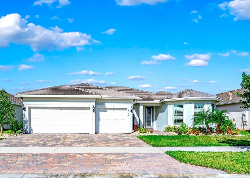 Photo of 12775 Vermillion Circle, Port Saint Lucie, FL 34987 (MLS # R10908211)