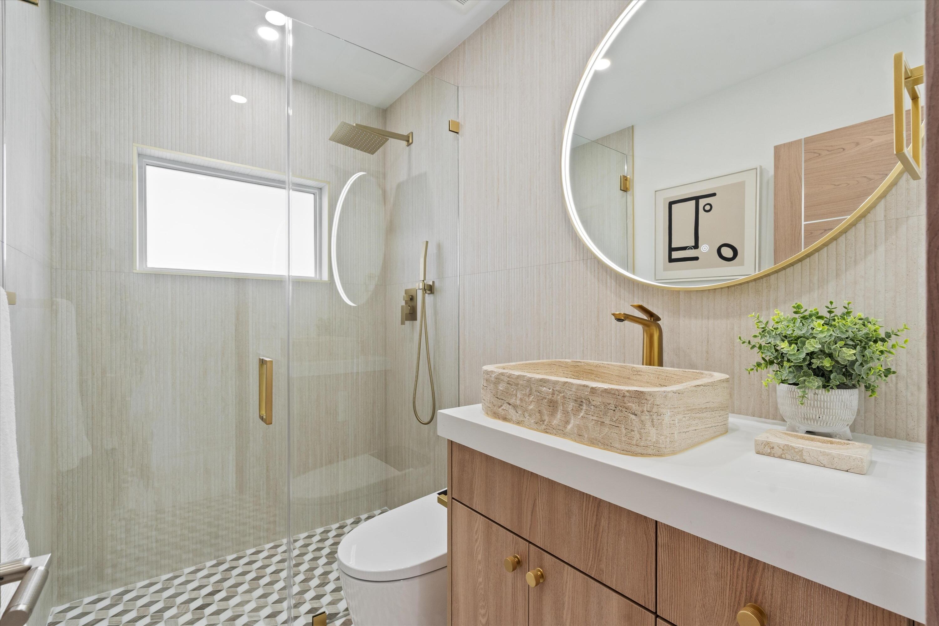 LAKE FLORESTA PARK - Residential