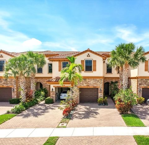 Georgian Courts Townhome SOLD! 13374 Georgian Court 10403 Wellington Parc Drive Wellington FL 33449