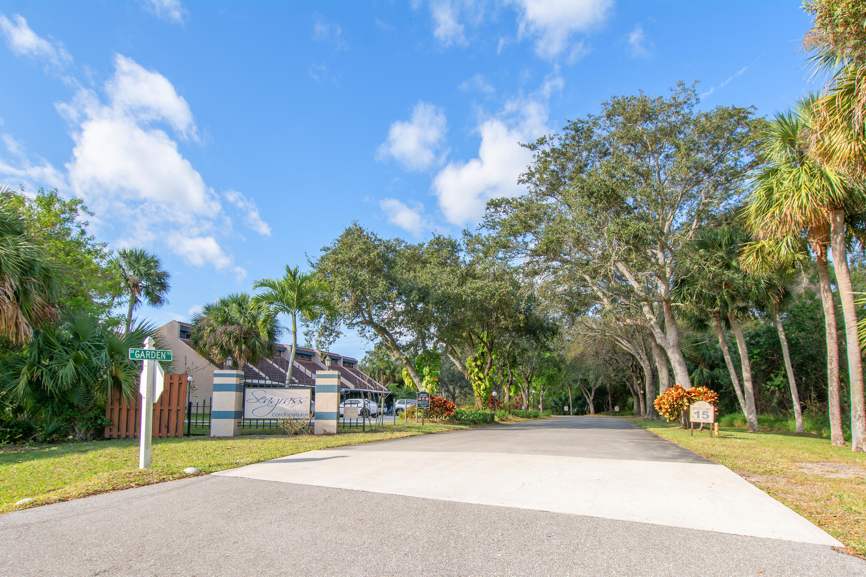 SEAGRASS CONDOMINIUM OWNE - Residential