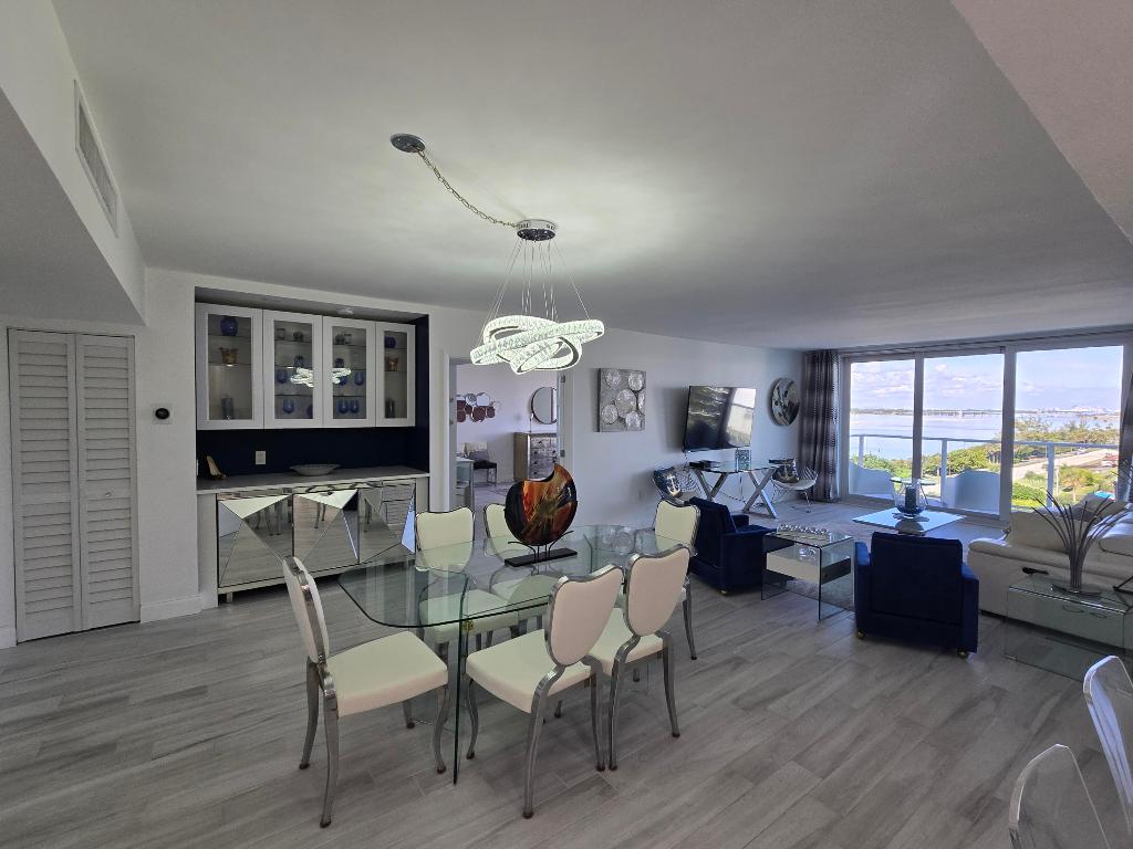 PATRICIAN OF PALM BEACH CONDO - Residential