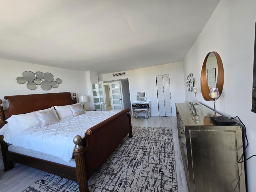 PATRICIAN OF PALM BEACH CONDO - Residential