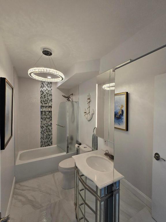 PATRICIAN OF PALM BEACH CONDO - Residential