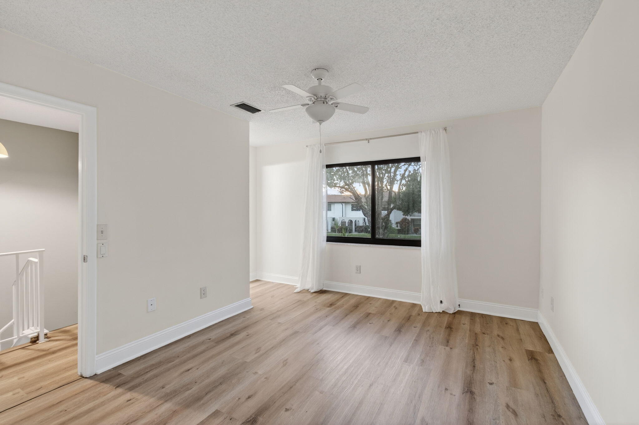 HORIZONS OF BOCA LAGO CONDO - Residential Lease