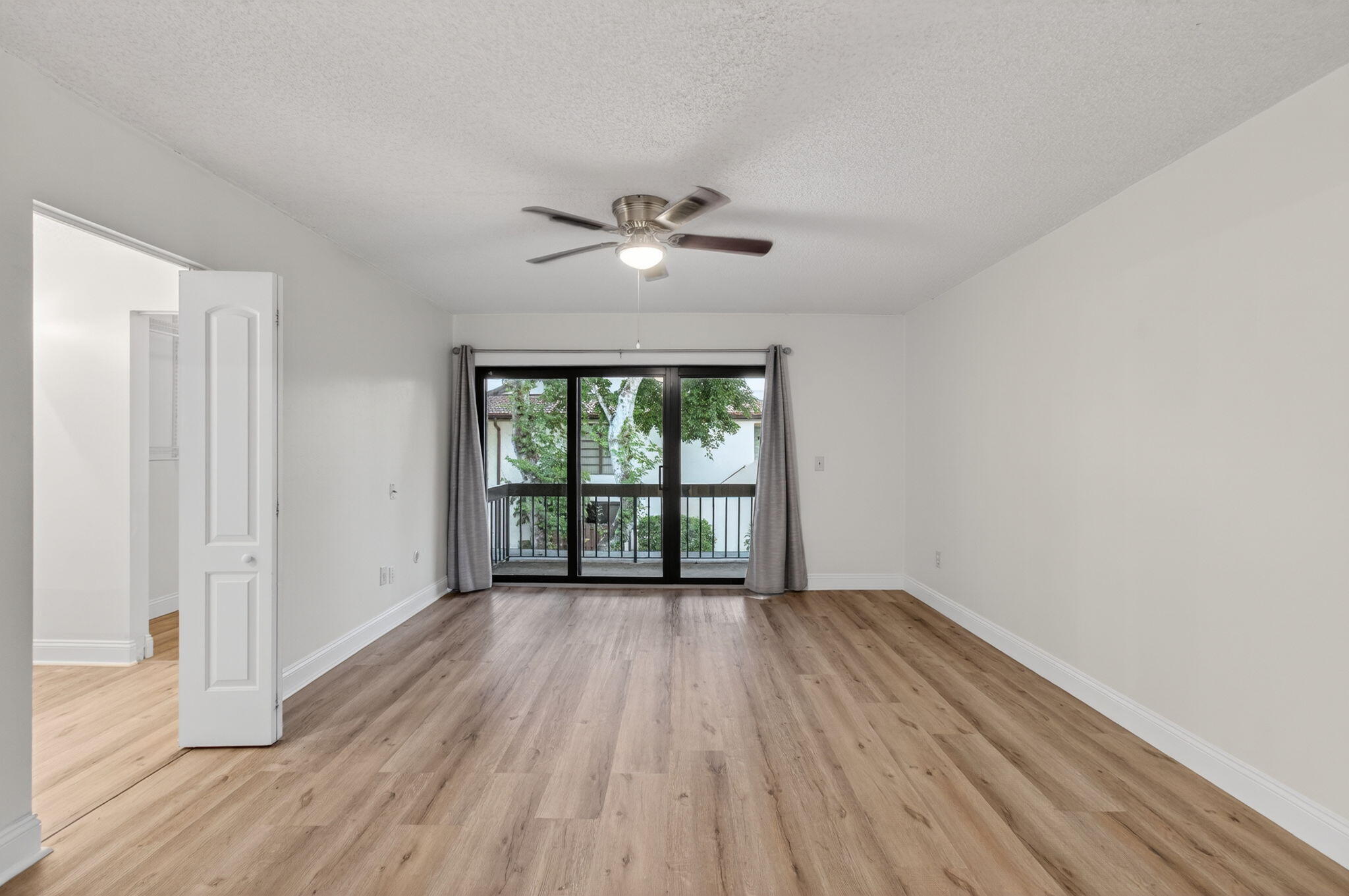 HORIZONS OF BOCA LAGO CONDO - Residential Lease