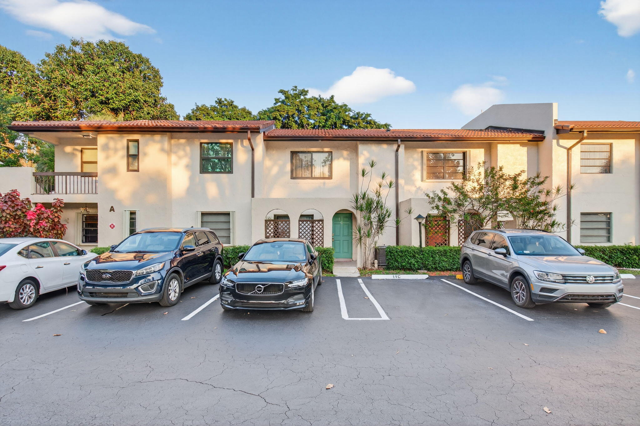 HORIZONS OF BOCA LAGO CONDO - Residential Lease