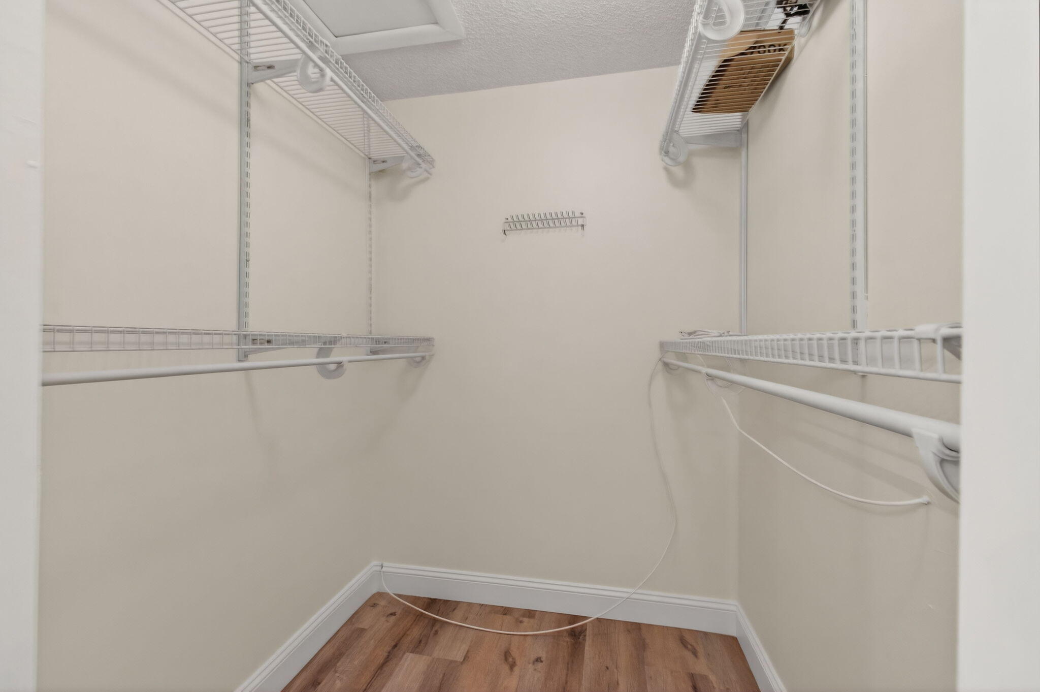 HORIZONS OF BOCA LAGO CONDO - Residential Lease