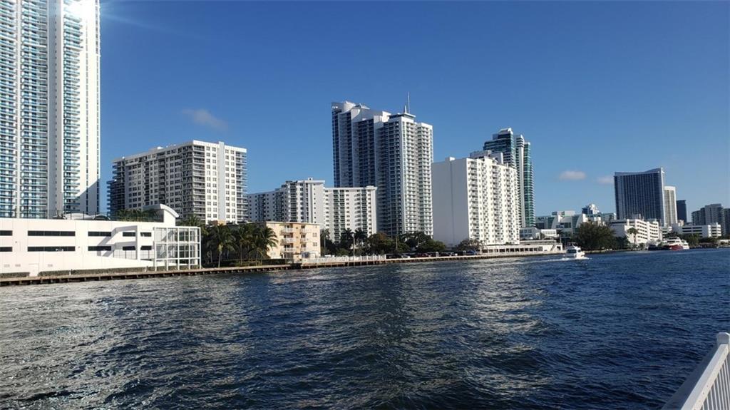 OCEANVIEW PARK CONDO - Residential