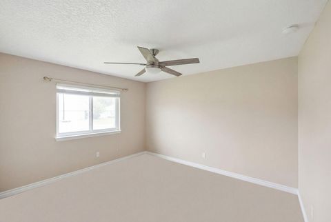 Tiny photo for 13 W Palmetto Road, Lake Worth, FL 33467 (MLS # B26011067)