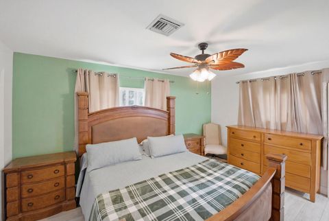 Tiny photo for 13 W Palmetto Road, Lake Worth, FL 33467 (MLS # B26011067)