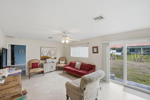 Tiny photo for 13 W Palmetto Road, Lake Worth, FL 33467 (MLS # B26011067)