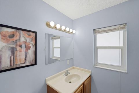 Tiny photo for 13 W Palmetto Road, Lake Worth, FL 33467 (MLS # B26011067)