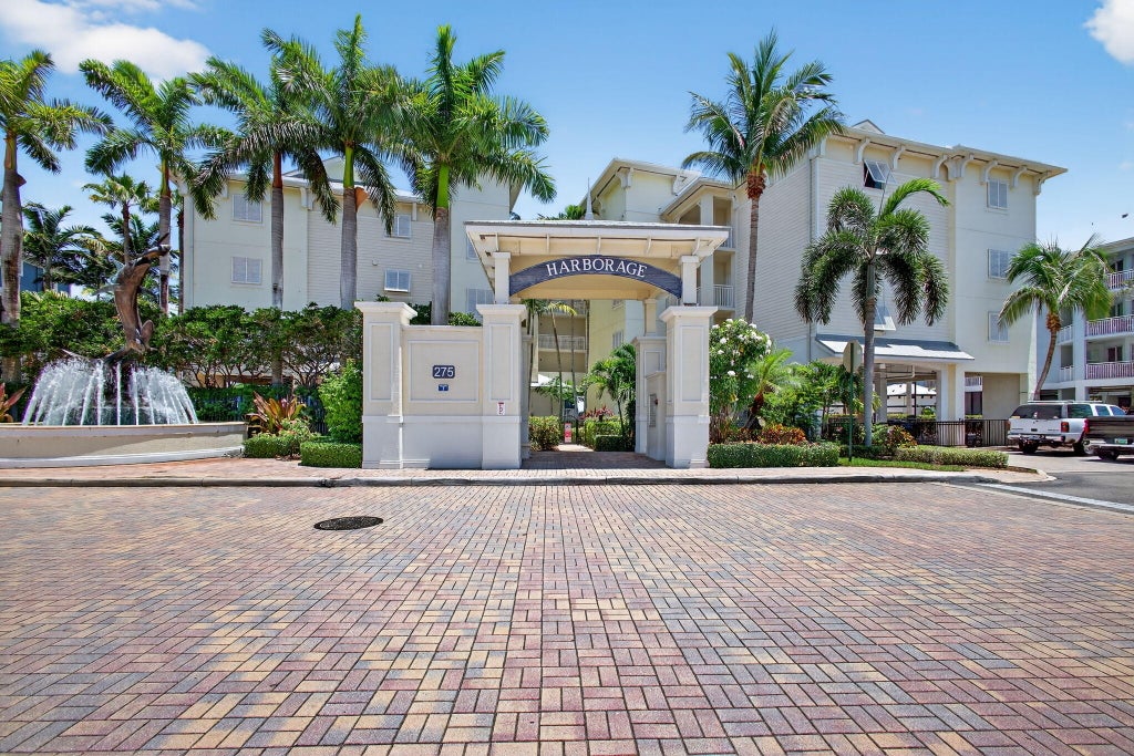 Photo of 275 NW Flagler Avenue #204, Stuart, FL 34994 (MLS # R11111602)