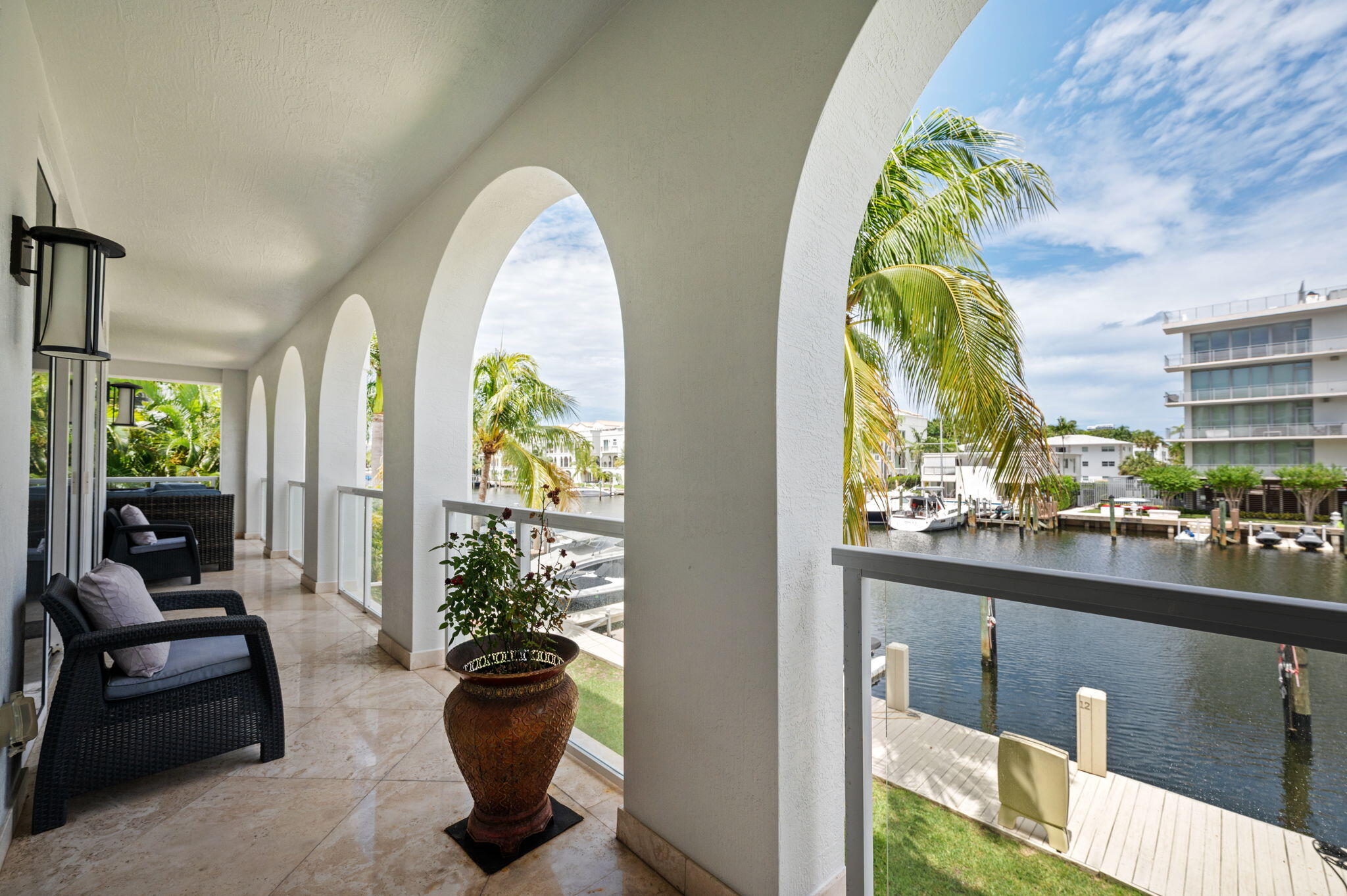 48 Hendricks Isle 2a-a