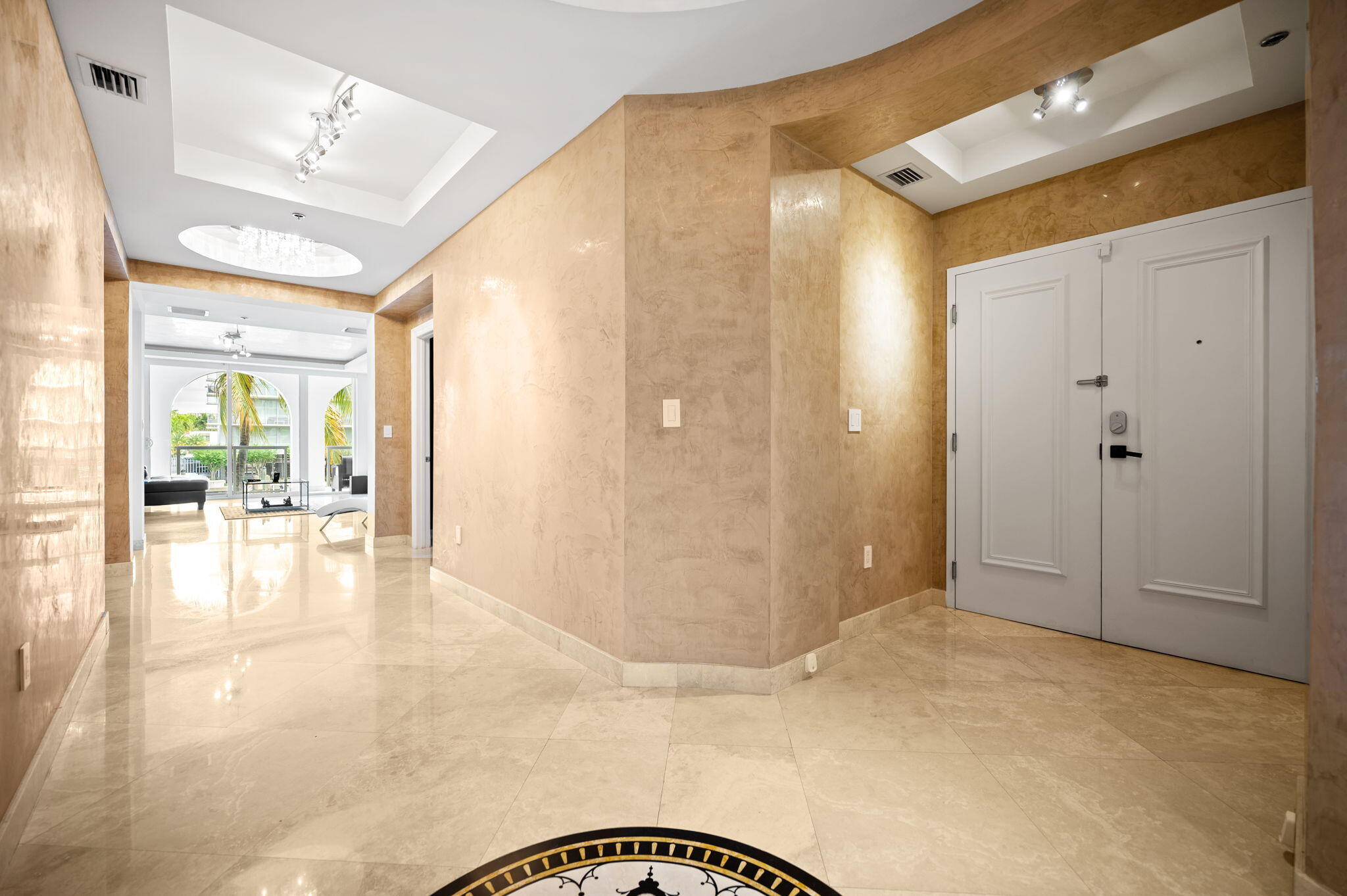 48 Hendricks Isle 2a-a